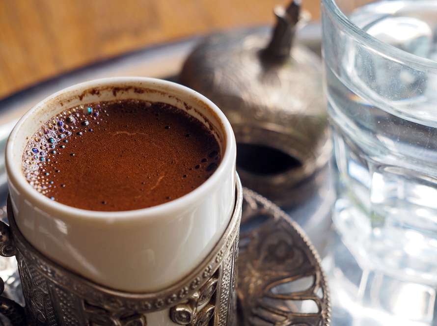 Bosanska kava Ritual ki združuje tradicijo in gostoljubje